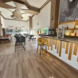 2* Appart hôtel Silver Tower