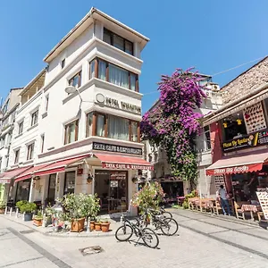 tayahatun-hotel.istanbul-turkeyhotels.com/